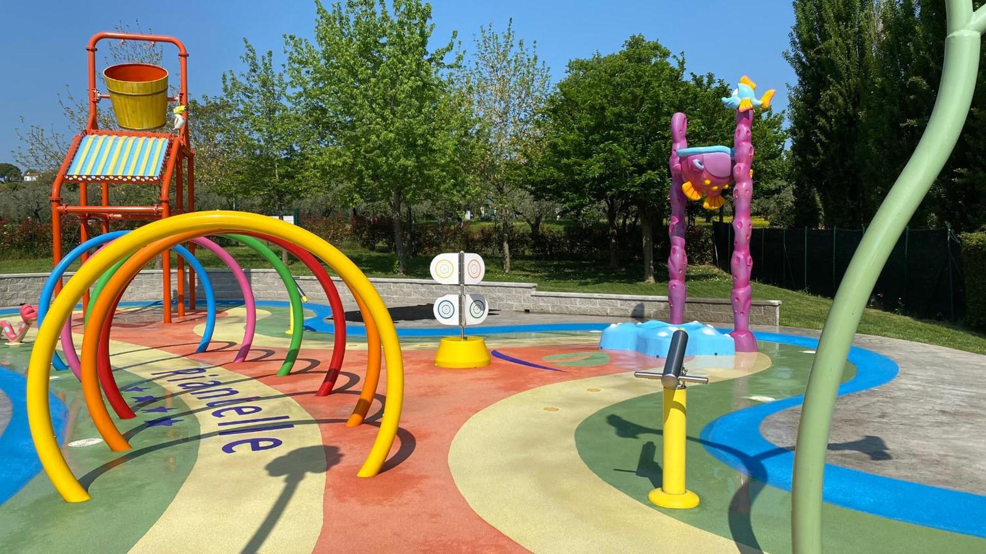 Camping Piantelle Moniga del Garda Exteriér fotografie
